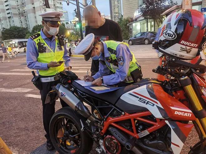 违章高发时段管控_上海夏季交通安全整治行动_两客一危一货交通违法整治